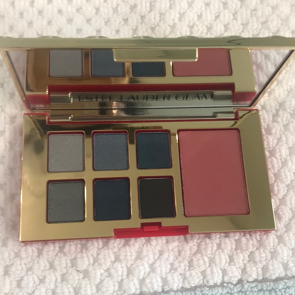 Estee Lauder color envy Eye and a cheek palette